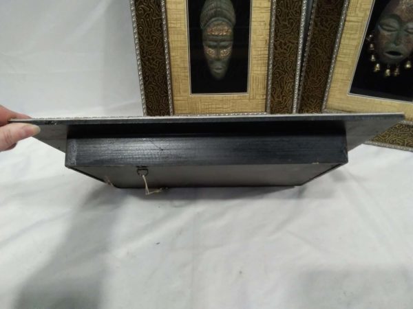 lot 558 3x framed African miniature masks  (16″ x 12″) - Image 3