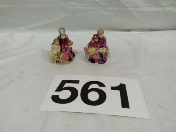 lot 561 2 small Royal Doulton figures HN4807  & HN4935 - Image 2