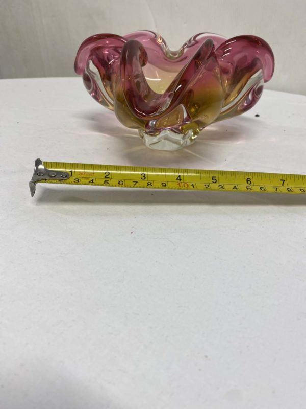 LOT 1007-MURANO STYLE GLASS BOWL -ORCHID SHAPE - Image 2